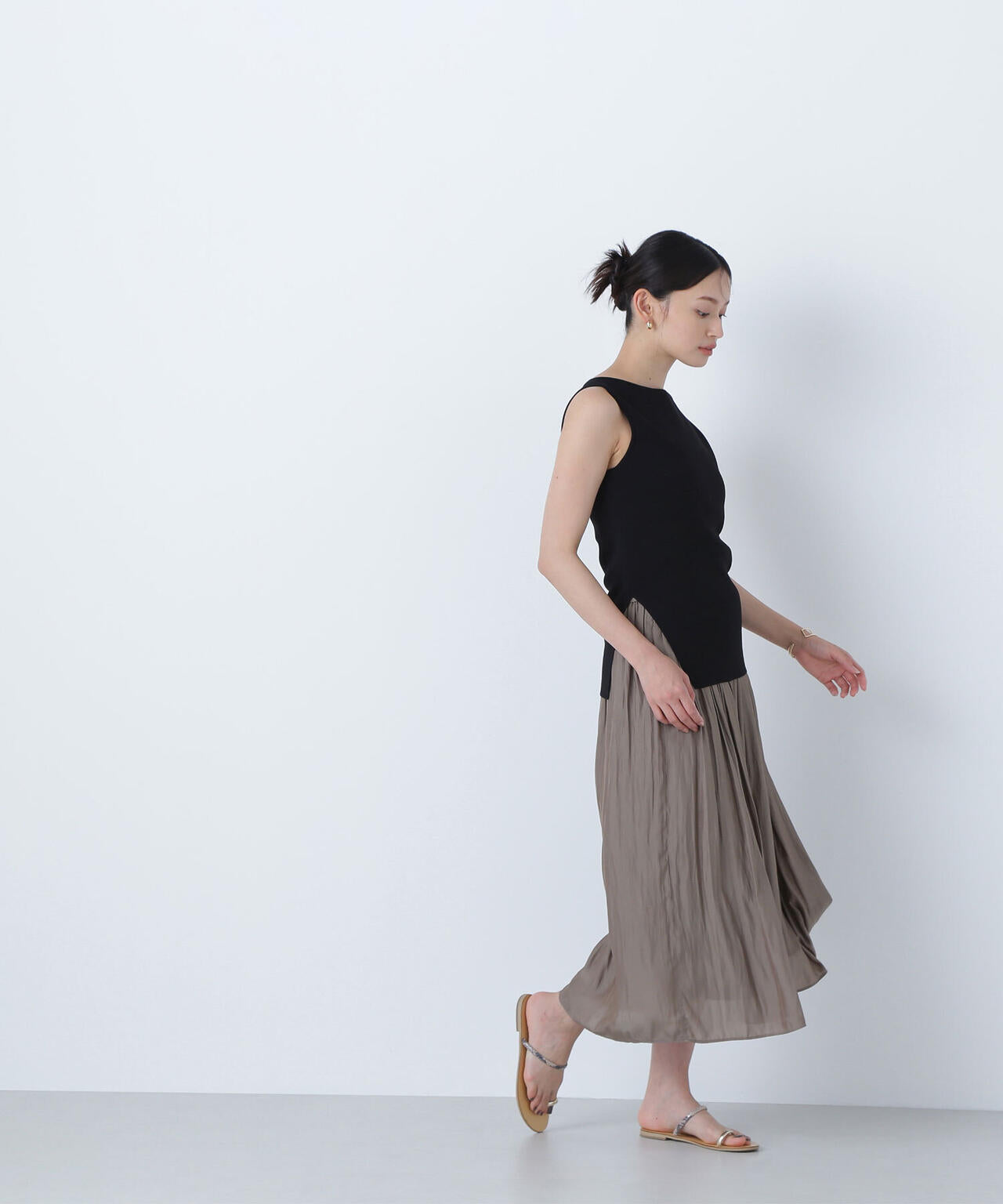 cf7a10e7-d8a4-54fd-90b3-eeee0e413320_Image