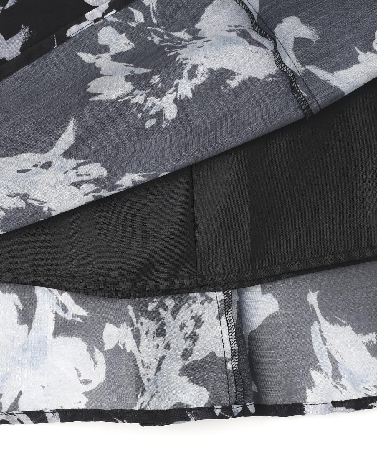 シアーフラワープリントフレアスカート