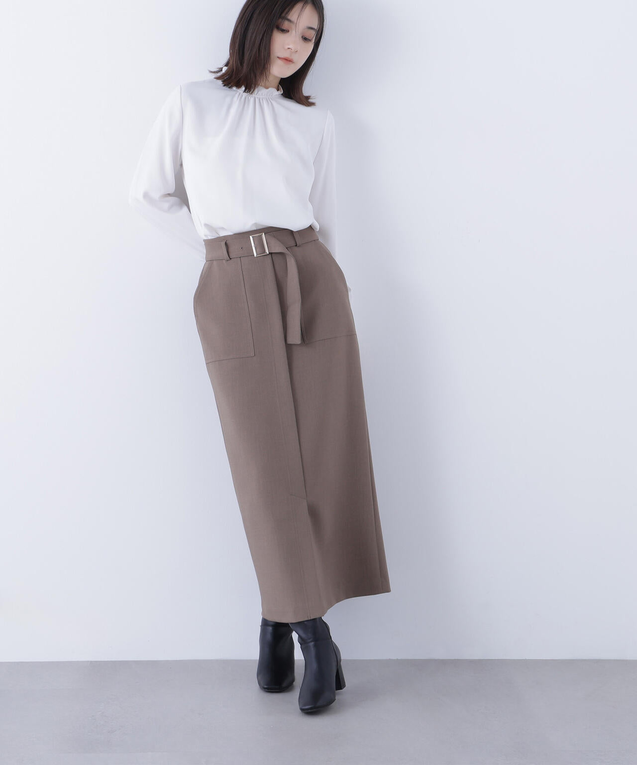 ベルテッドアウトポケットナロースカート | NATURAL BEAUTY BASIC