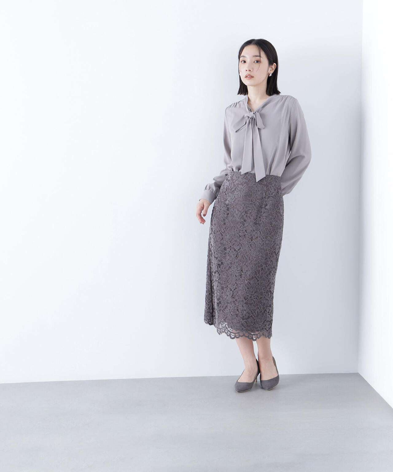 モールレースナロースカート