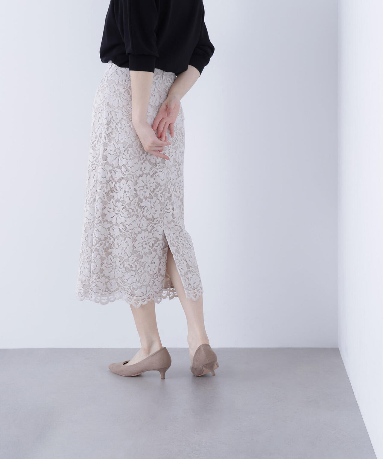 モールレースナロースカート