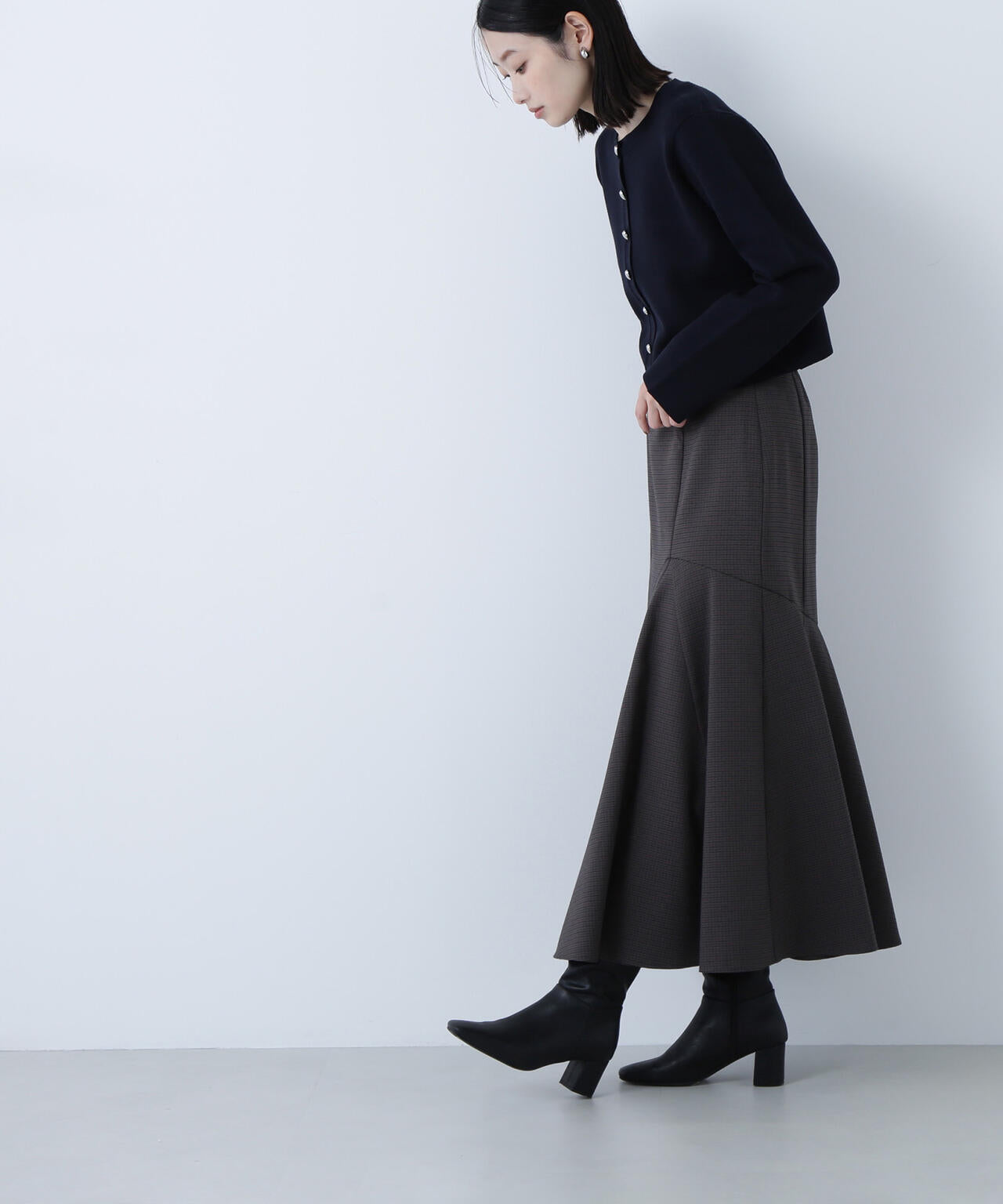 【横浜ジョイナス・mix.tokyo 限定カラー：チャコール系２】アシメチェックマーメイドスカート