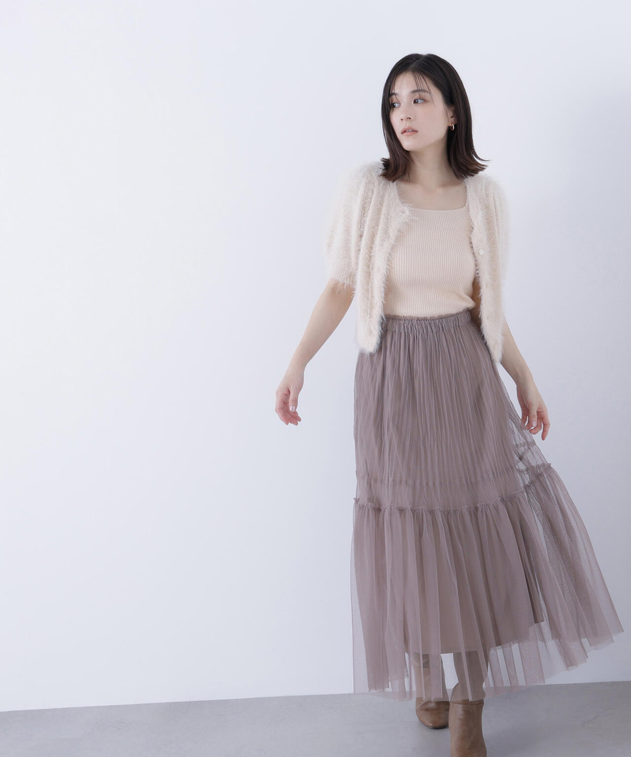 プリーツチュールスカート