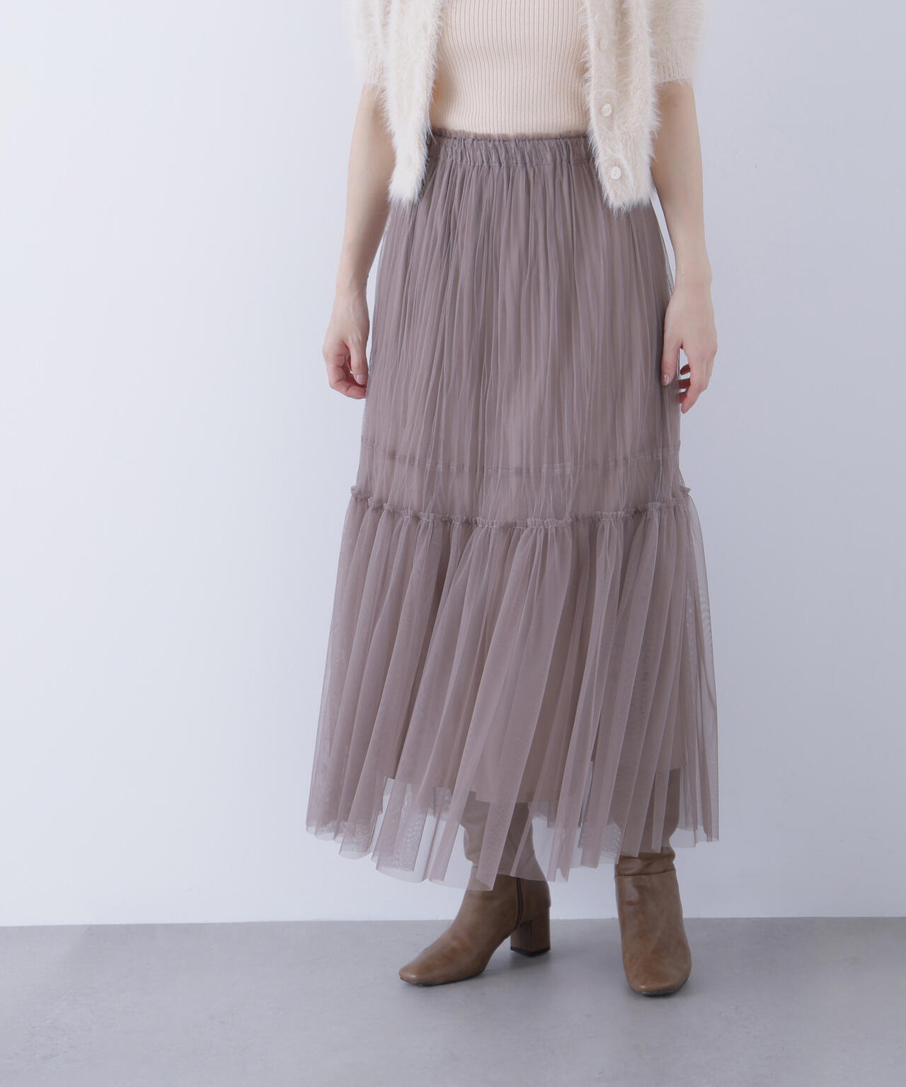 プリーツチュールスカート