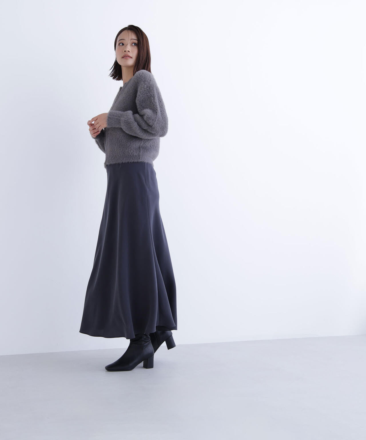 ピーチタッチナロースカート