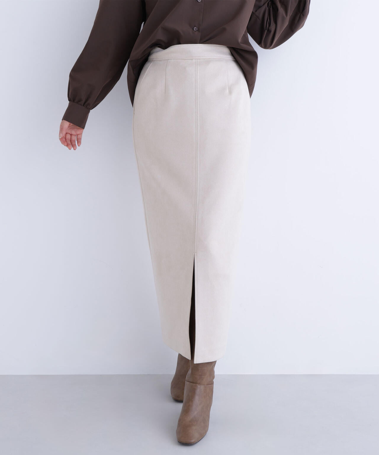 フェイクスエードシリーズ スリットスカート | NATURAL BEAUTY BASIC