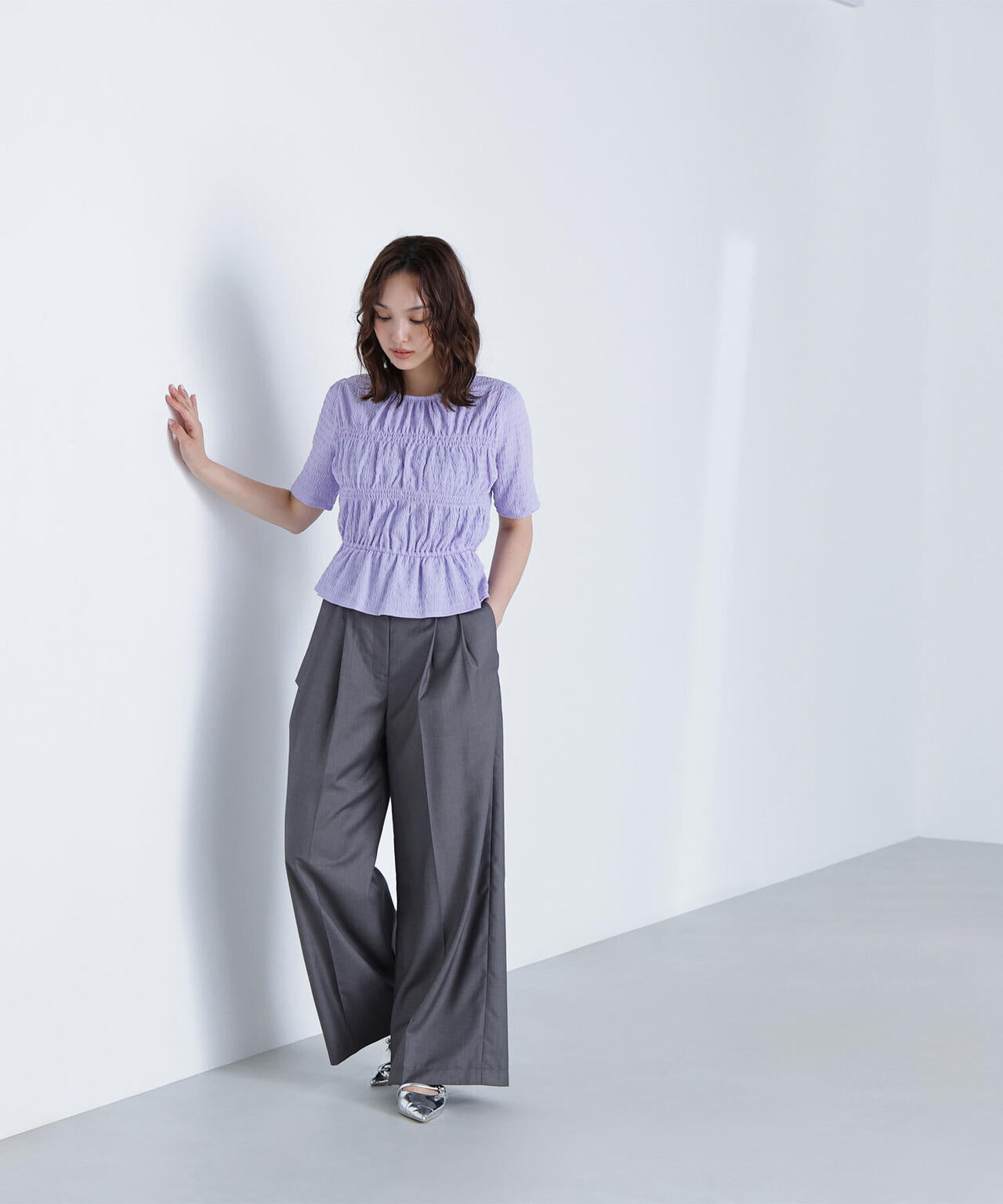 デザインベルトワイドパンツ