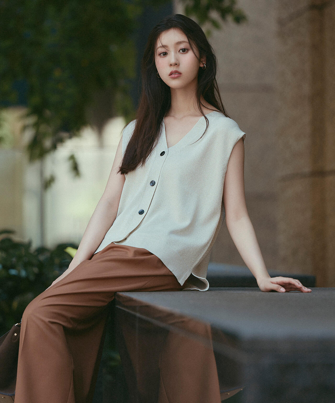 デザインベルトワイドパンツ