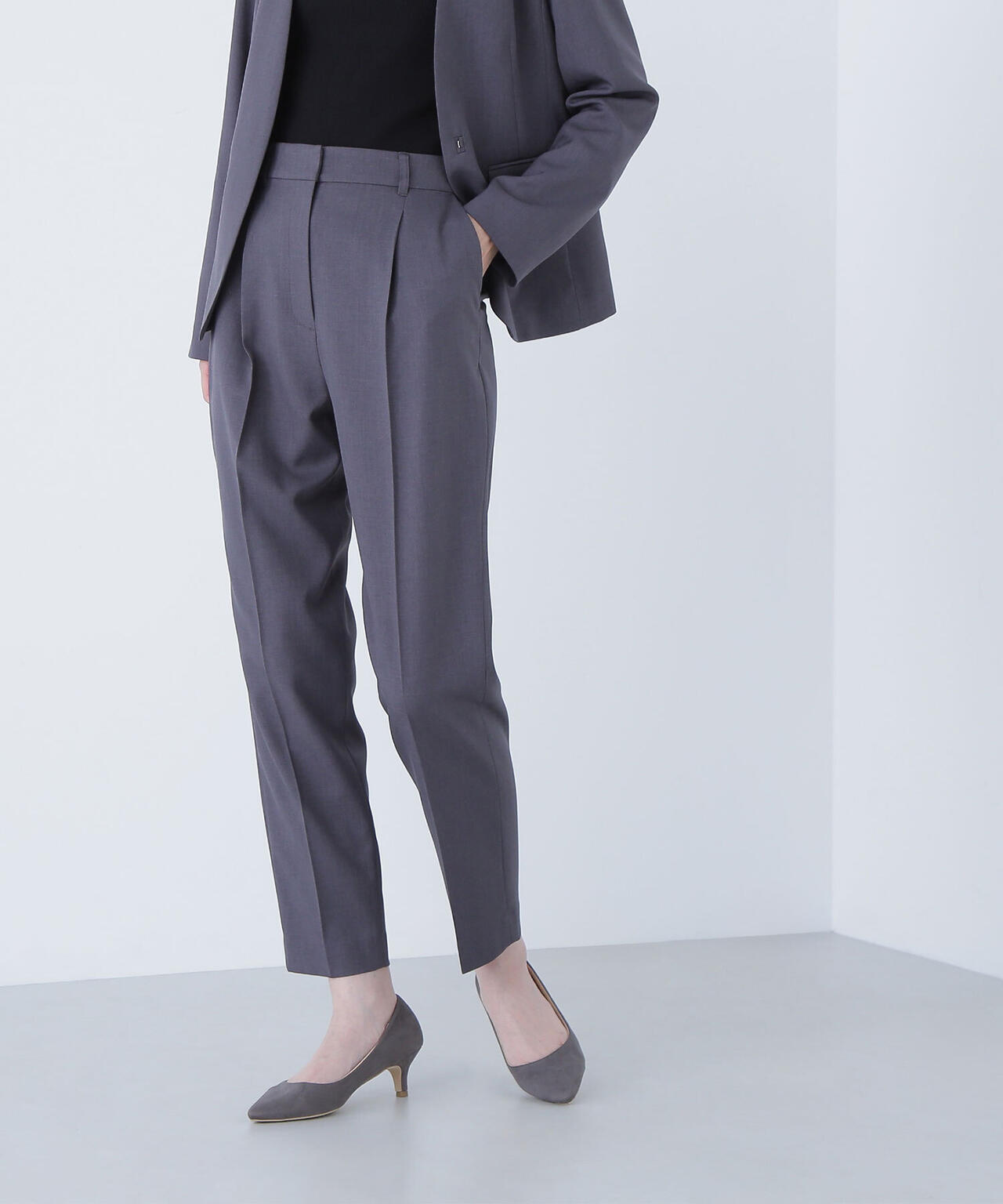 パウダリーツイルセットアップシリーズ テーパードパンツ