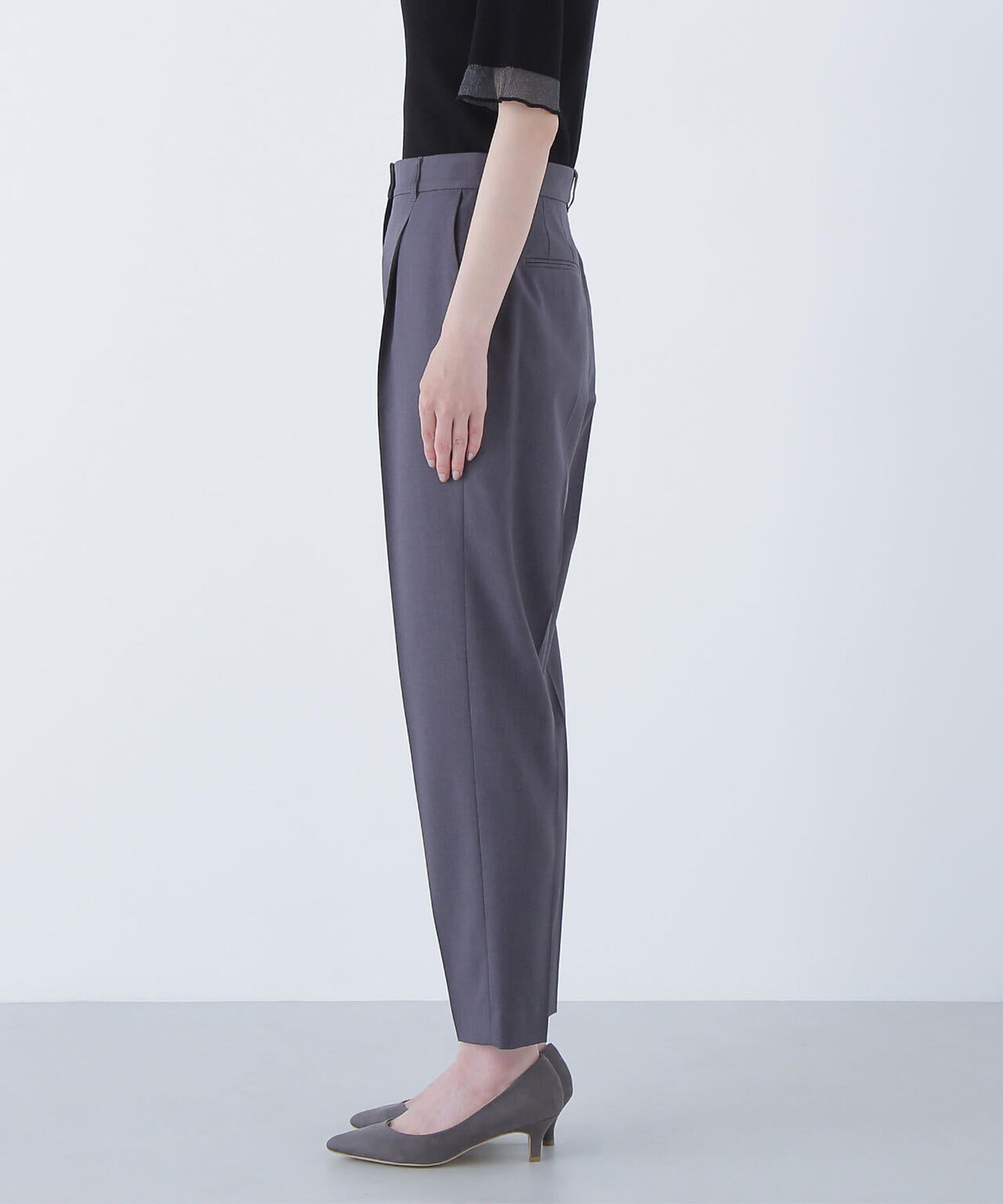 パウダリーツイルセットアップシリーズ テーパードパンツ