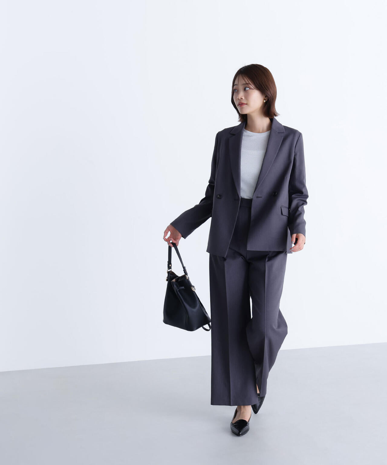 パウダリーツイルセットアップシリーズ　ワイドストレートパンツ