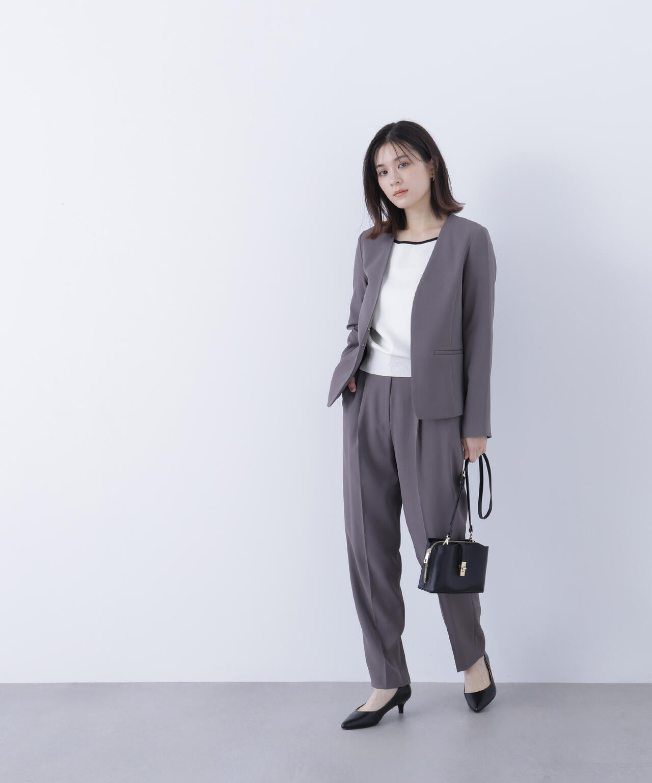 ストレッチツイルセットアップシリーズ テーパードパンツ