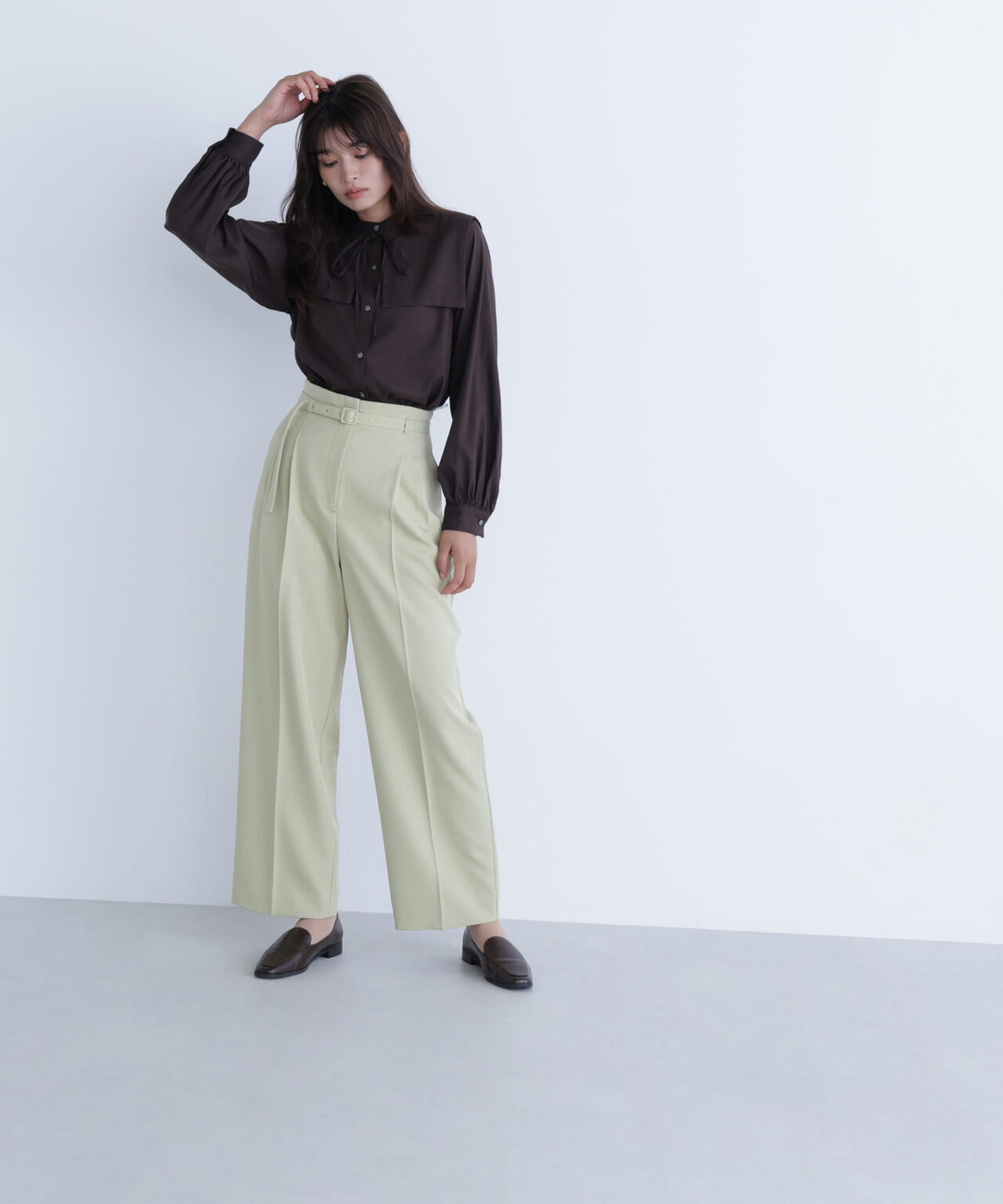 【CLASSY.掲載】【ちょうど、いい服】くびれ仕込みベルテッドパンツ