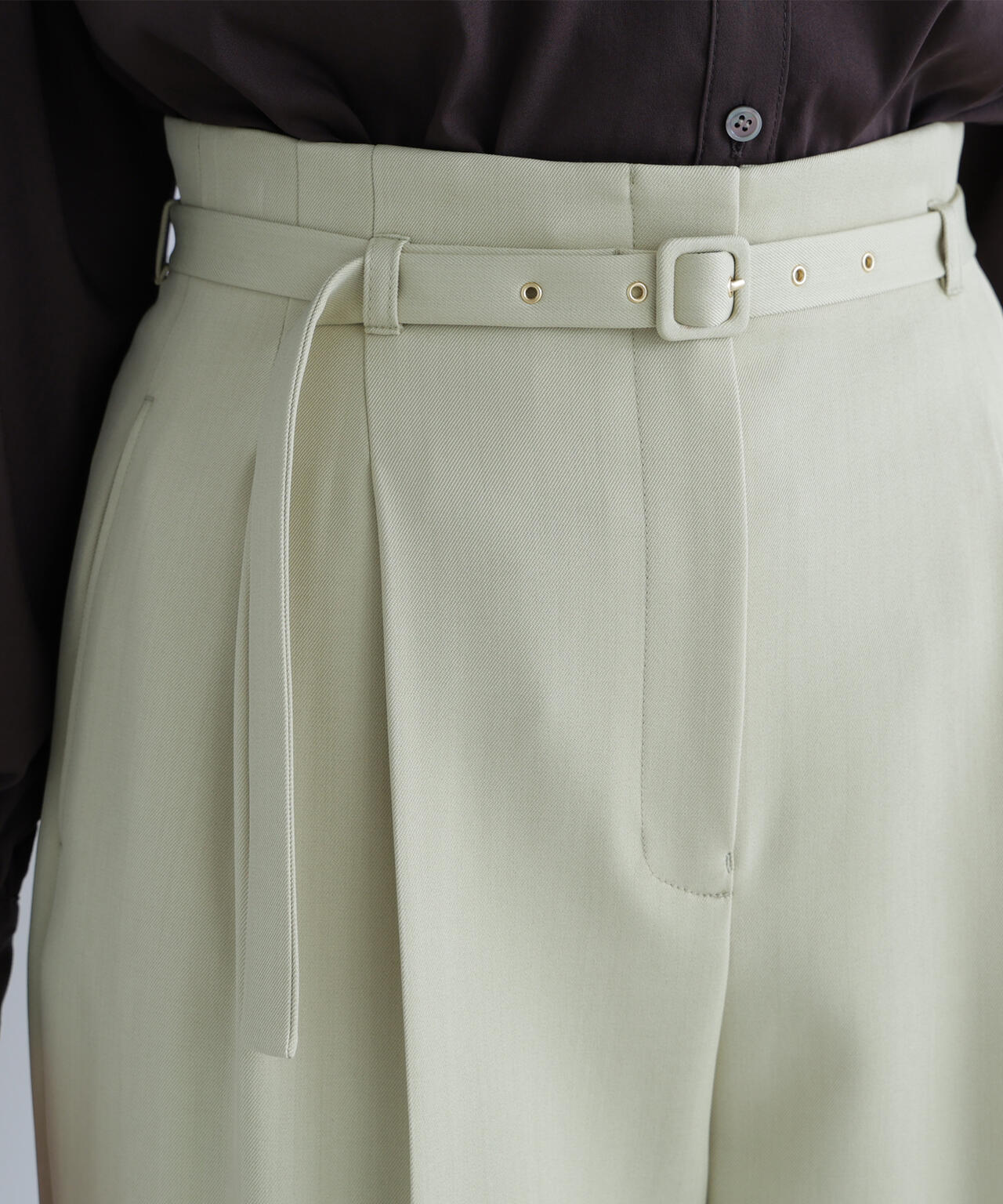 【CLASSY.掲載】【ちょうど、いい服】くびれ仕込みベルテッドパンツ