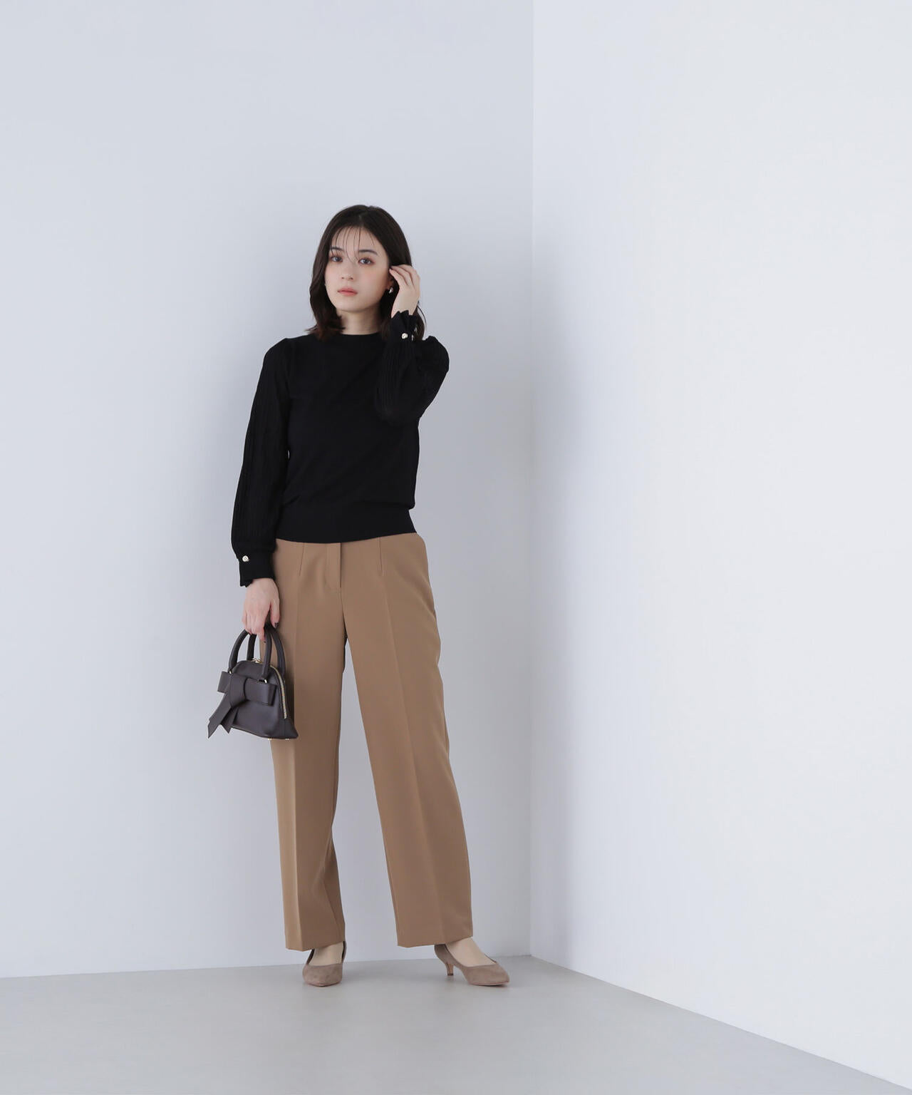 スリムストレートパンツ