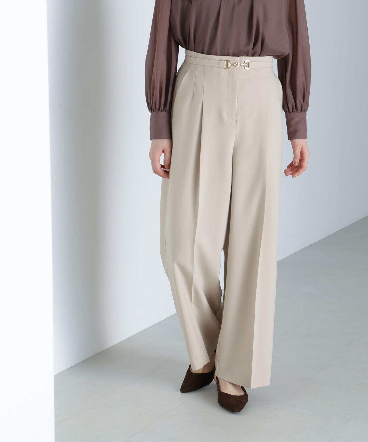 ビットベルトワイドパンツ