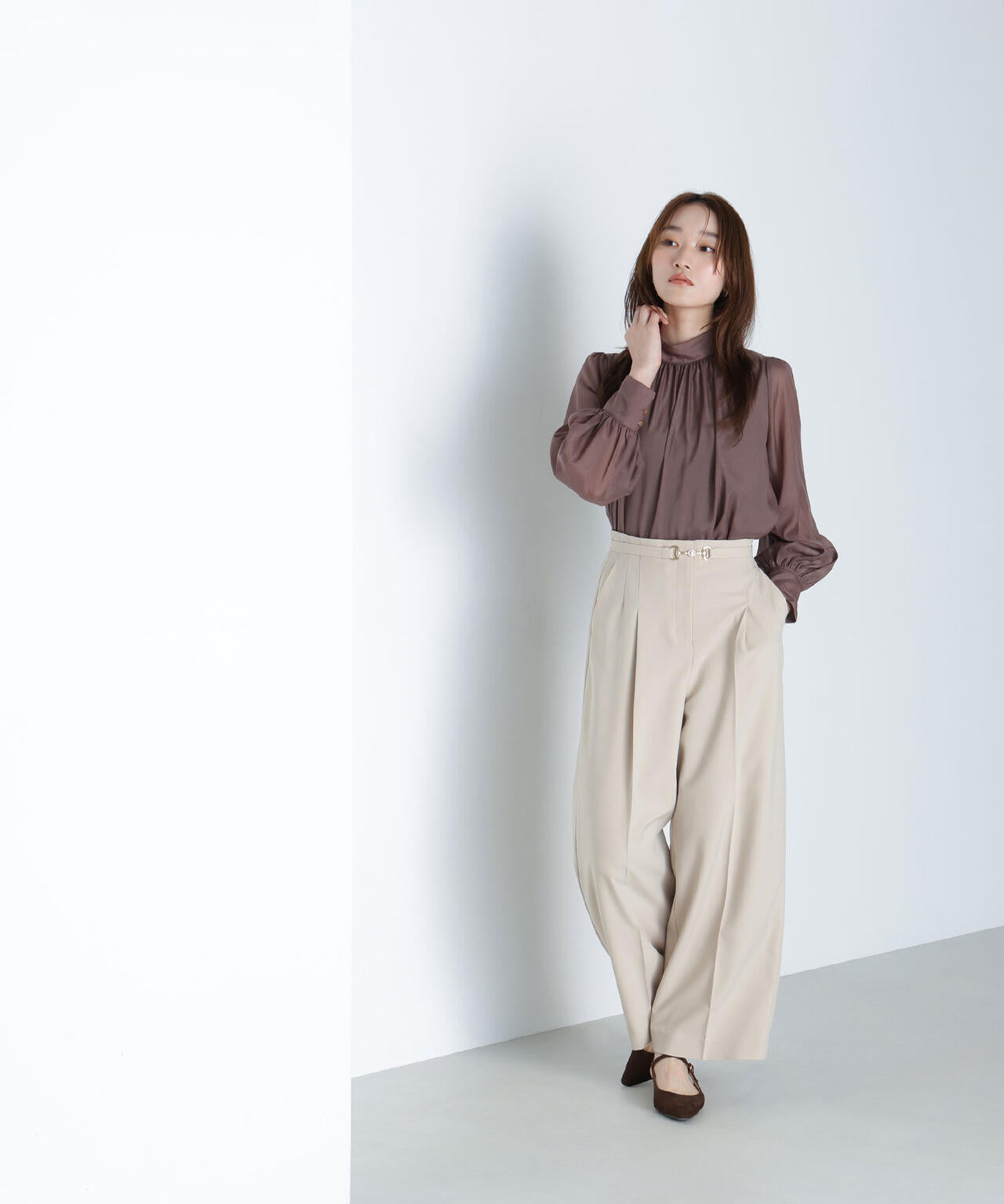 ビットベルトワイドパンツ