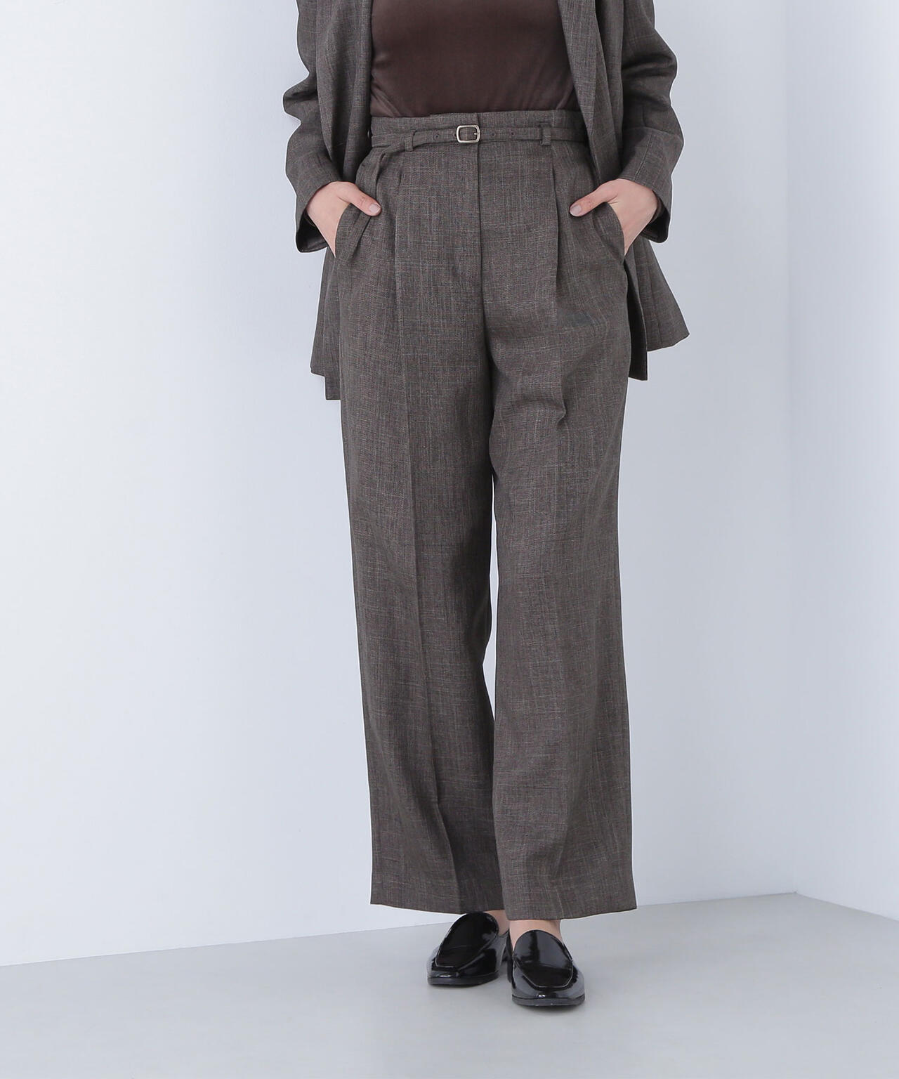 シャークスキン SETUPストレートテーパードパンツ | NATURAL BEAUTY