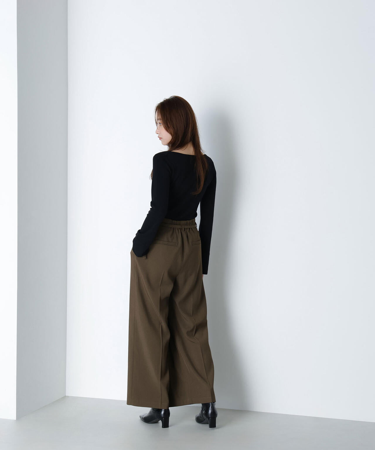 ハイウエストラップワイドパンツ