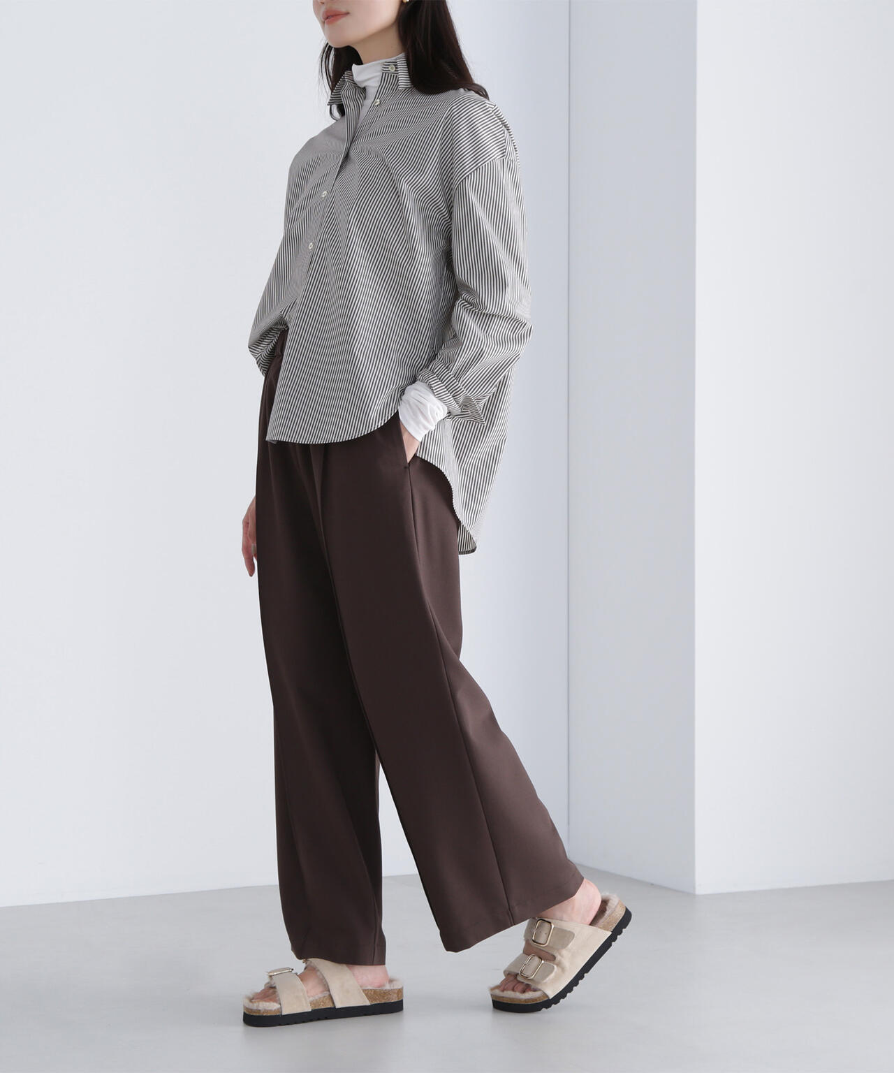 イージーワイドパンツ