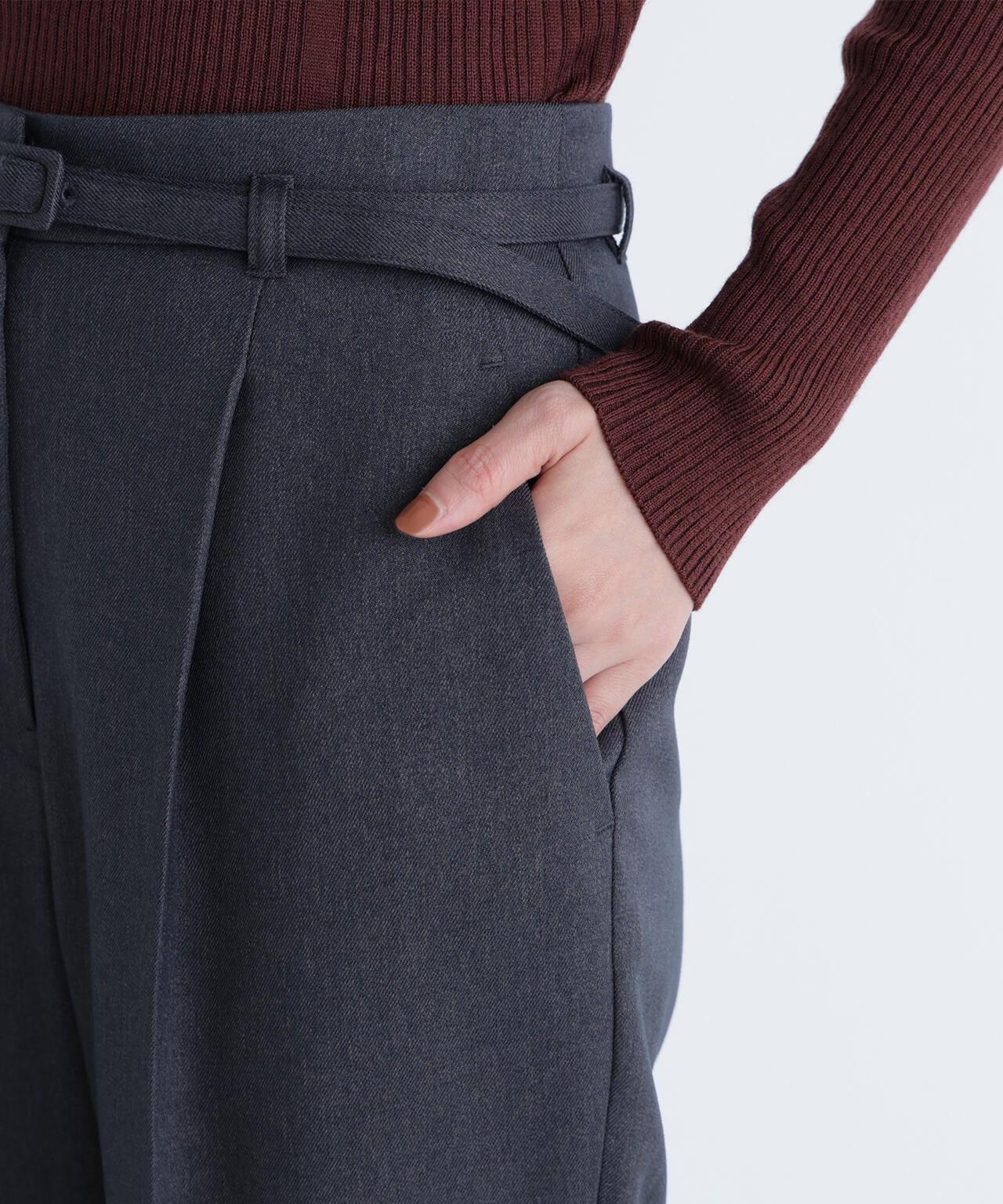 ウーステッドライクツイル SETUP テーパードパンツ