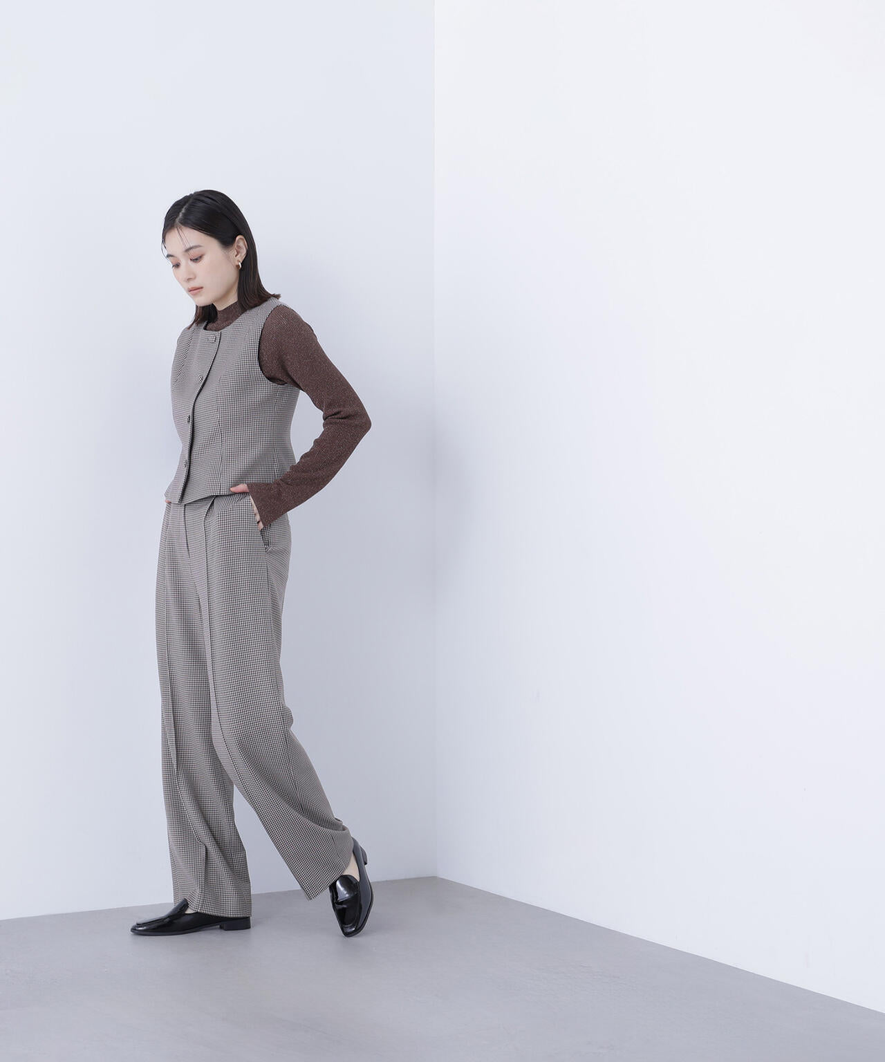 【Oggi掲載】コンパクトベスト セットアップ ワイドストレートパンツ