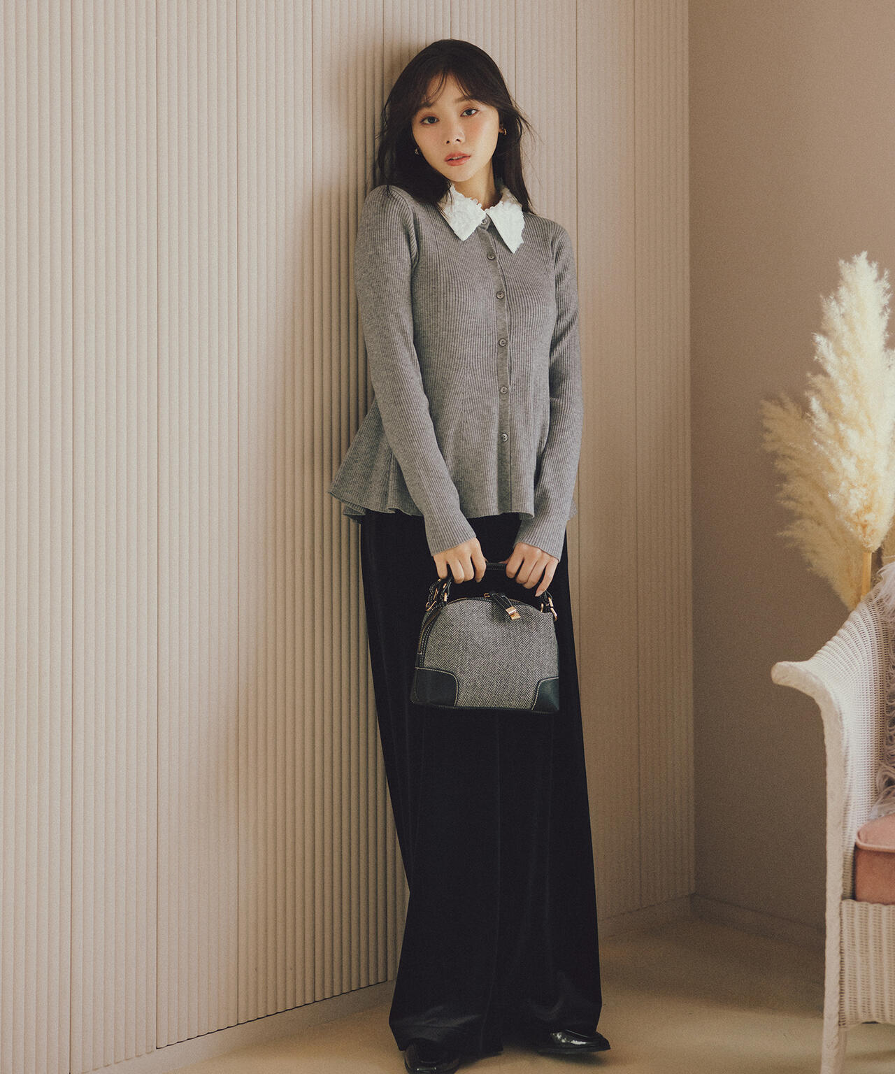 ベロアイージーパンツ | NATURAL BEAUTY BASIC（ナチュラル