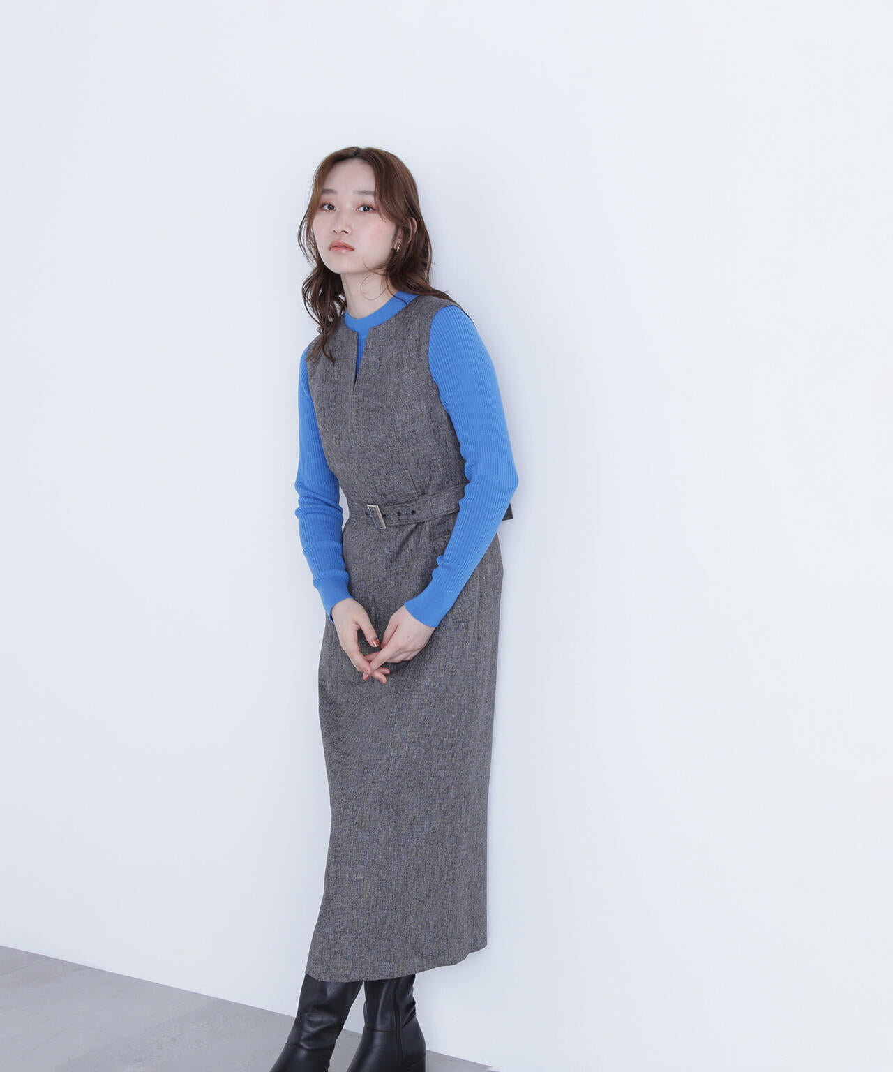 キーネックベルテッドジャンスカ