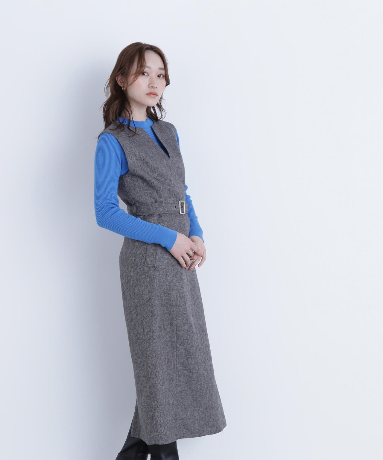 キーネックベルテッドジャンスカ