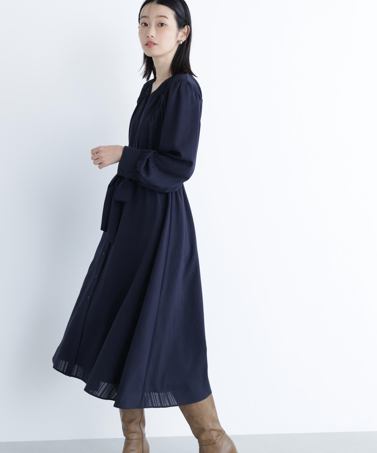 ベルテッドシャドーストライプワンピース