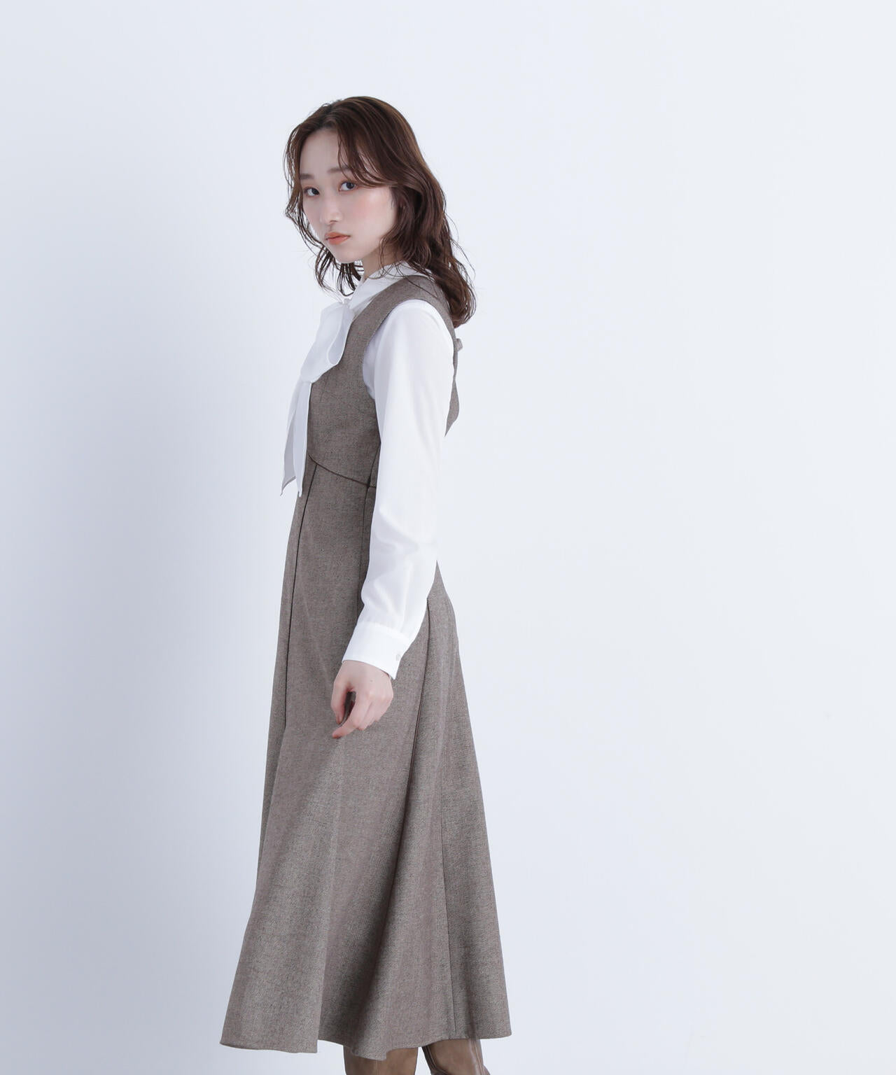 ニュアンスVネックジャンスカ