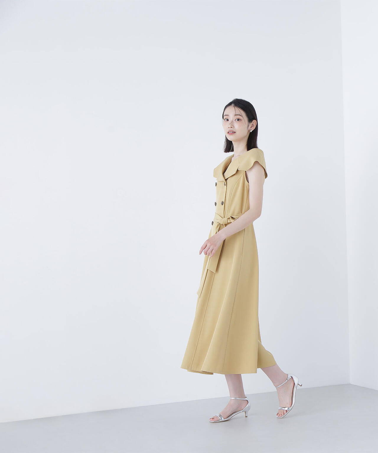 トレンチディテールワンピース