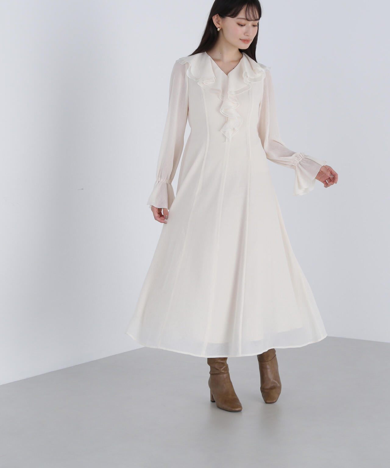 ラッフルフリルワンピース | NATURAL BEAUTY BASIC（ナチュラル