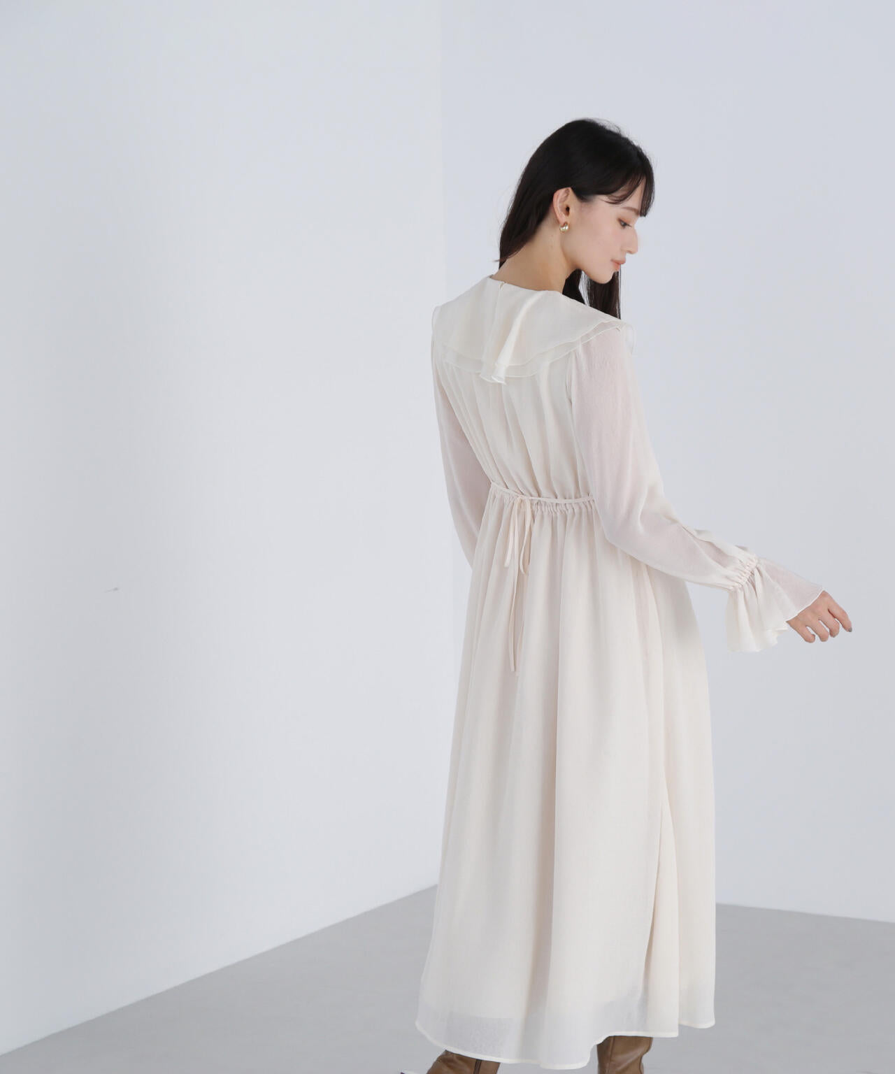 ラッフルフリルワンピース | NATURAL BEAUTY BASIC（ナチュラル