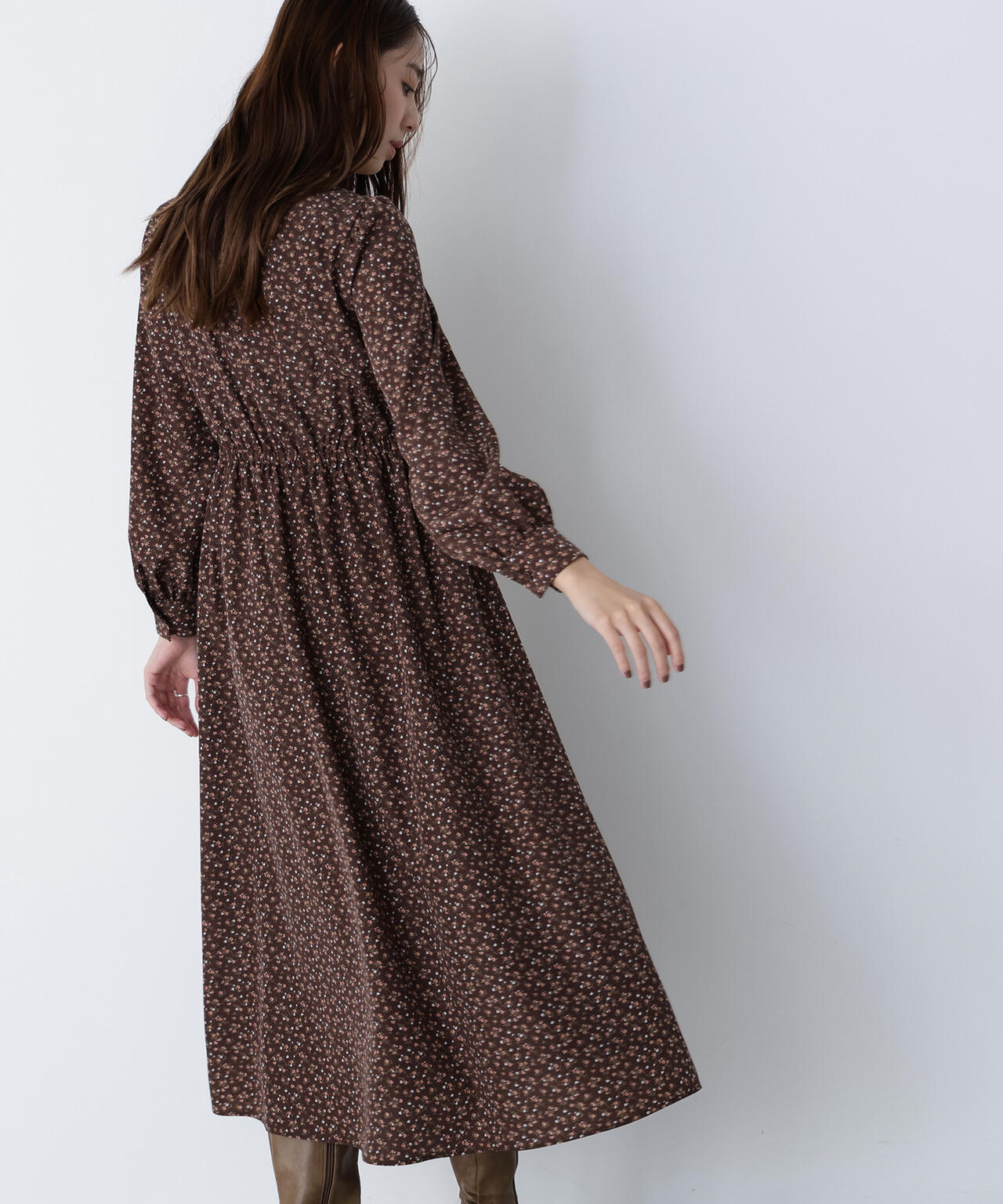 ミニフラワーシャーリングワンピース | NATURAL BEAUTY BASIC