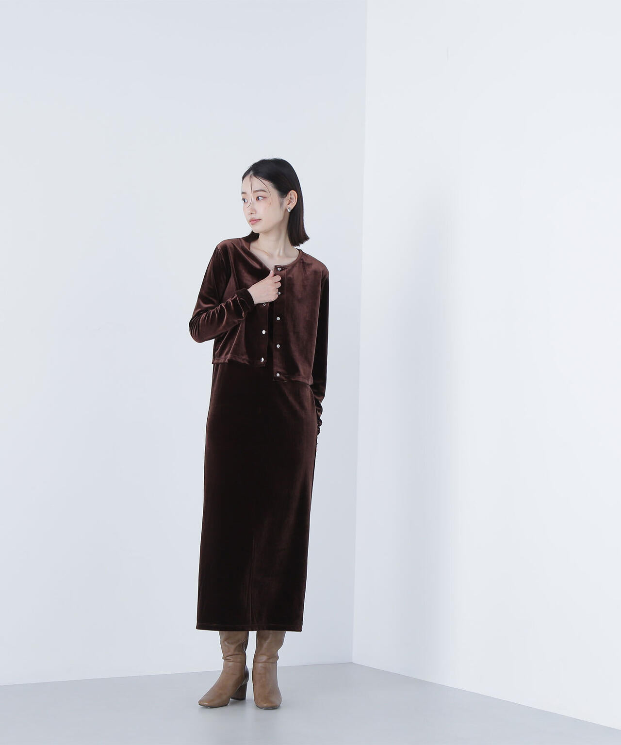 ベロアカーデ＆キャミワンピース | NATURAL BEAUTY BASIC（ナチュラル