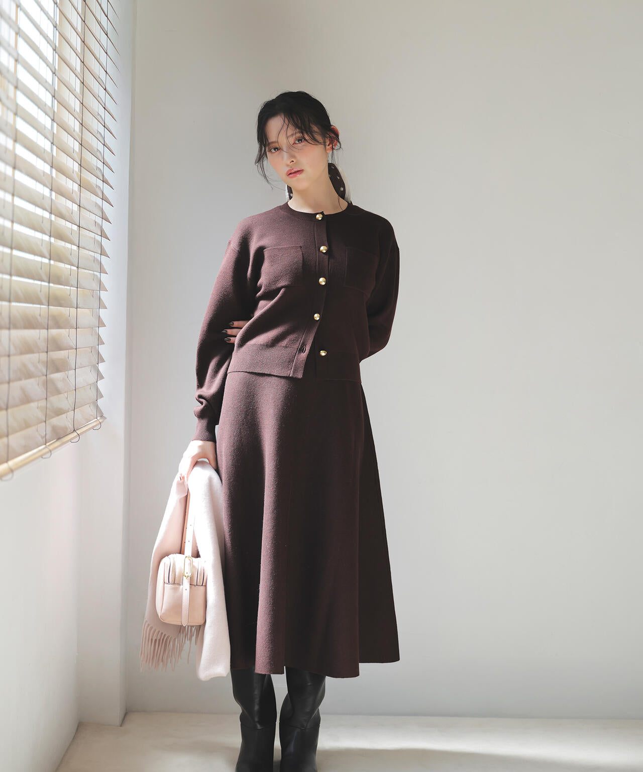 【JOURNALSTANDARDrelume】エンブレムニット セットアップ ce017-58303-01b.jpg?basethum=225