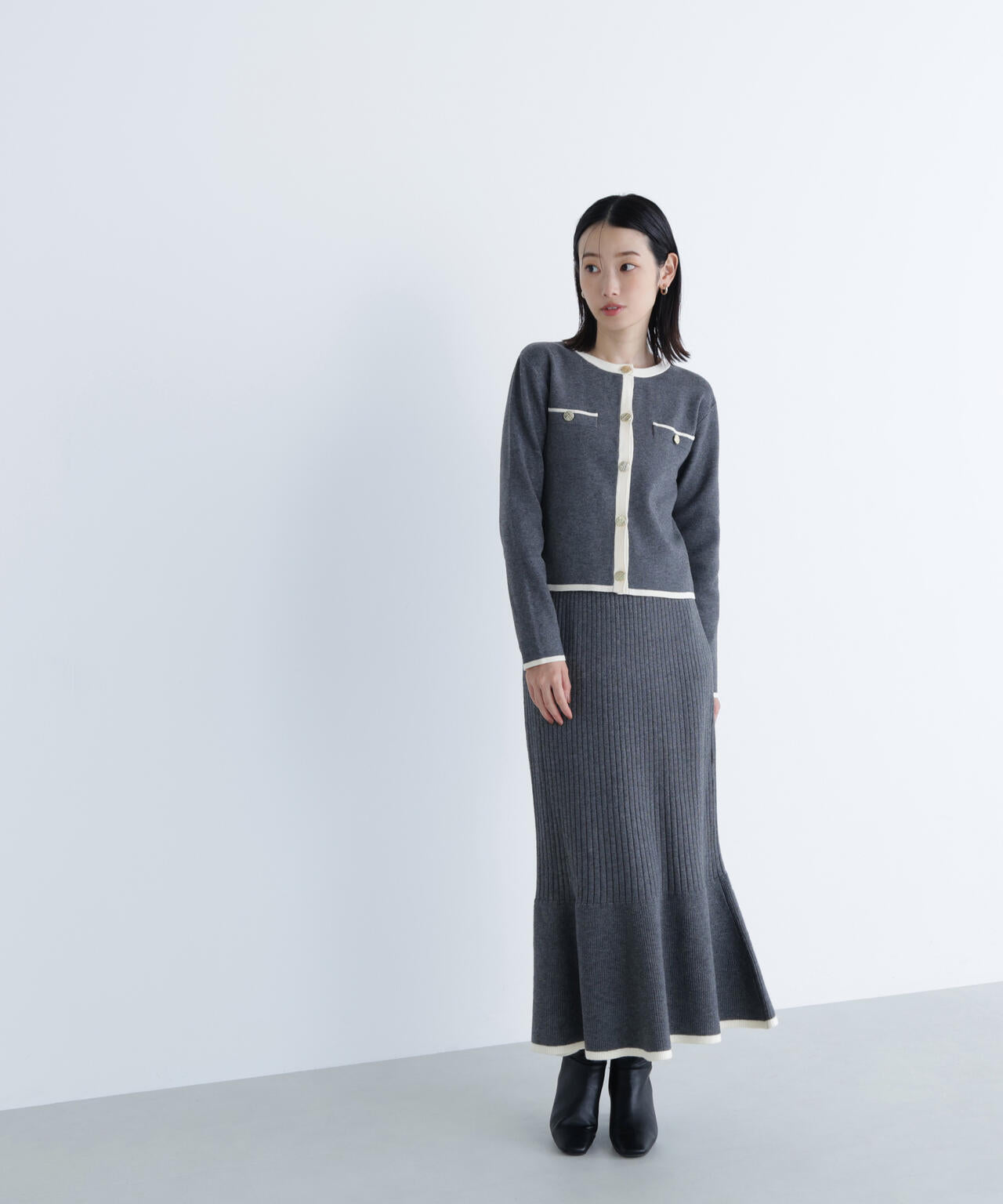 【極美品】春夏物 CIRCOLO ニット ジャケット 46 M 黒白 ストライプ TISSU｜コットン ニット ストライプ カーディガン ts243kn073-mt - Piu