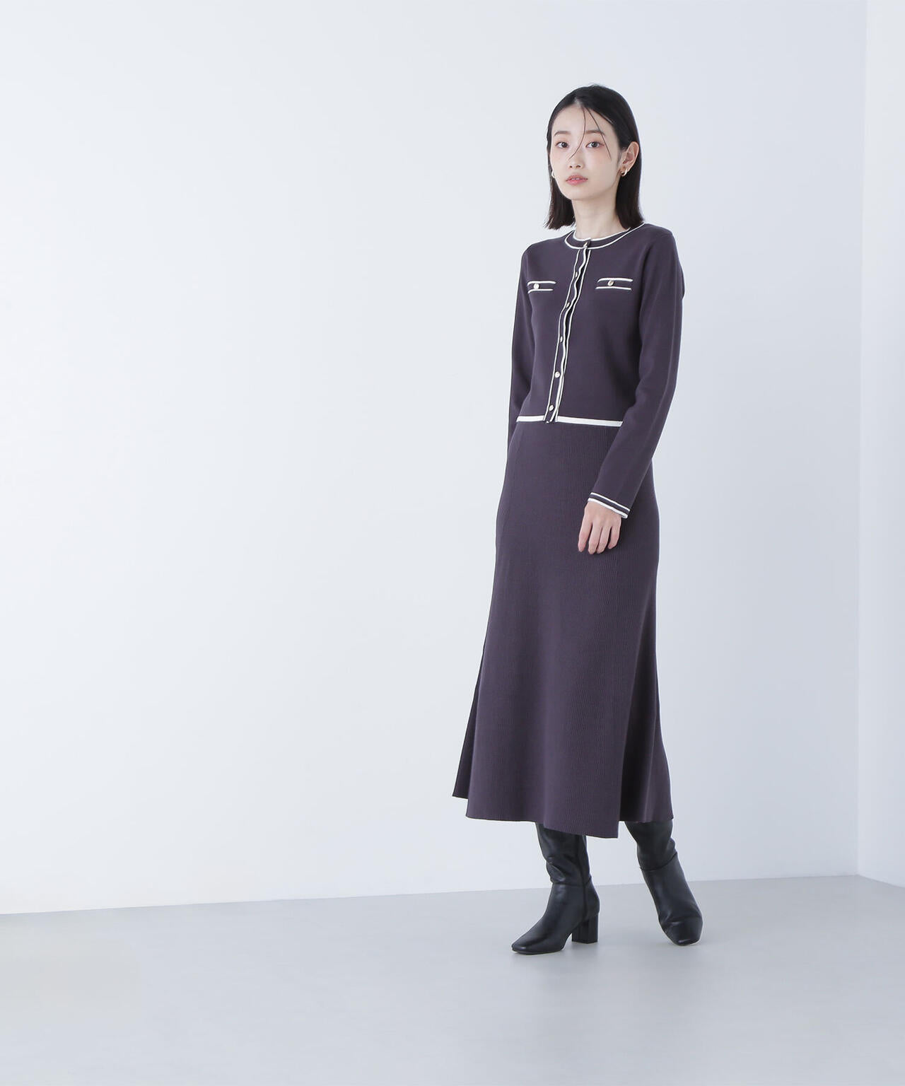 バイカラーニットカーデ＆スカート