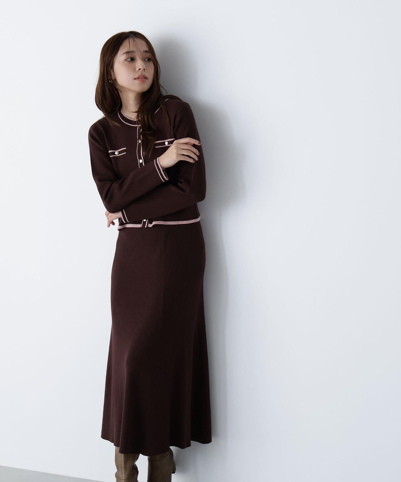 バイカラーニットカーデ＆スカート