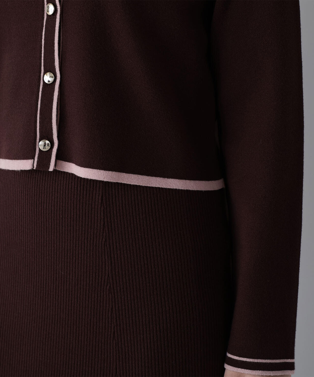 バイカラーニットカーデ＆スカート