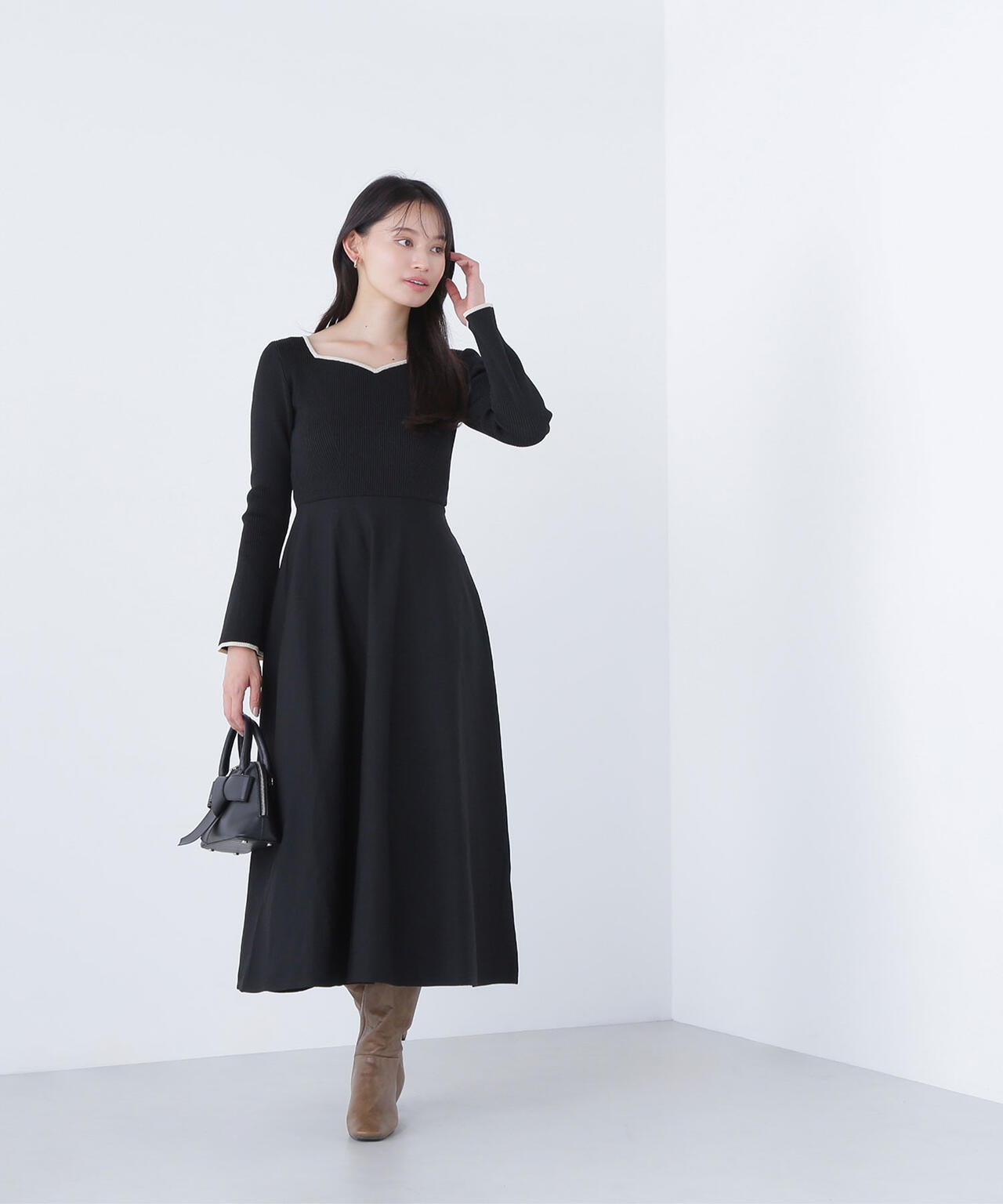 バイカラーハートネックニットワンピース | NATURAL BEAUTY BASIC