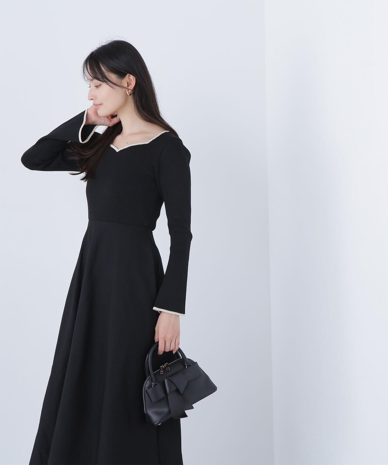 バイカラーハートネックニットワンピース | NATURAL BEAUTY