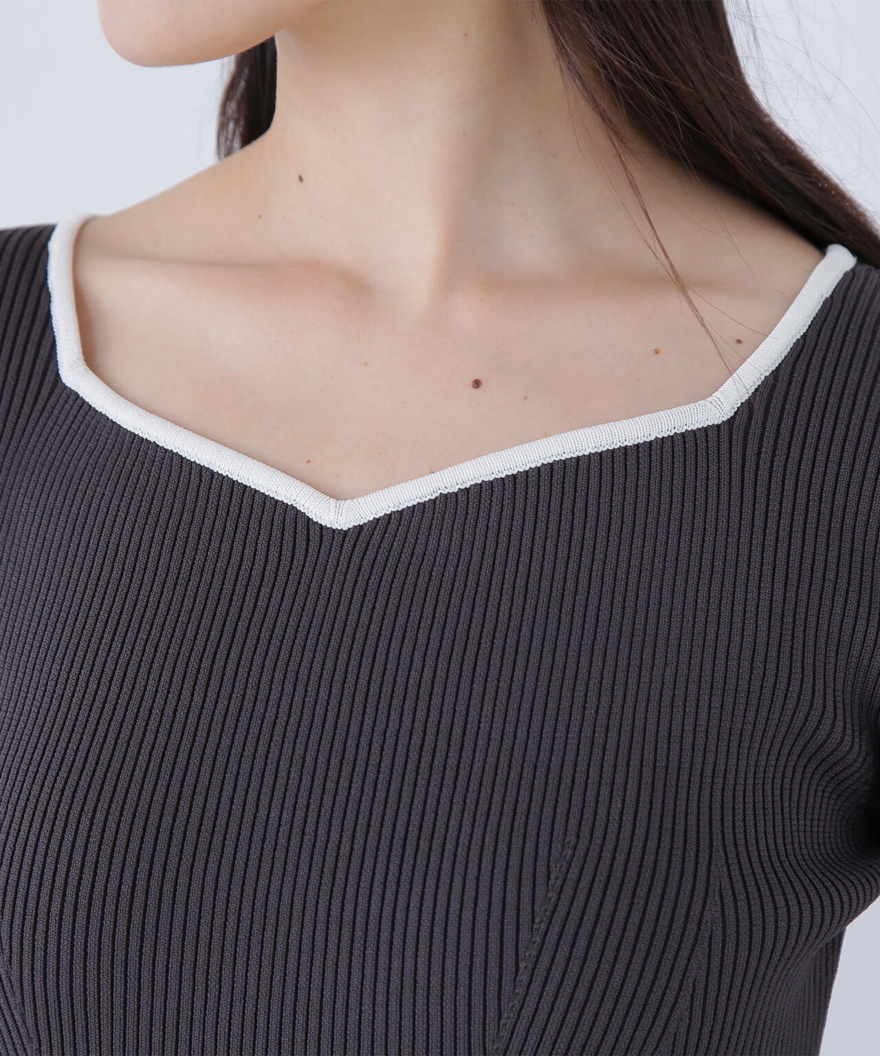 バイカラーハートネックニットワンピース