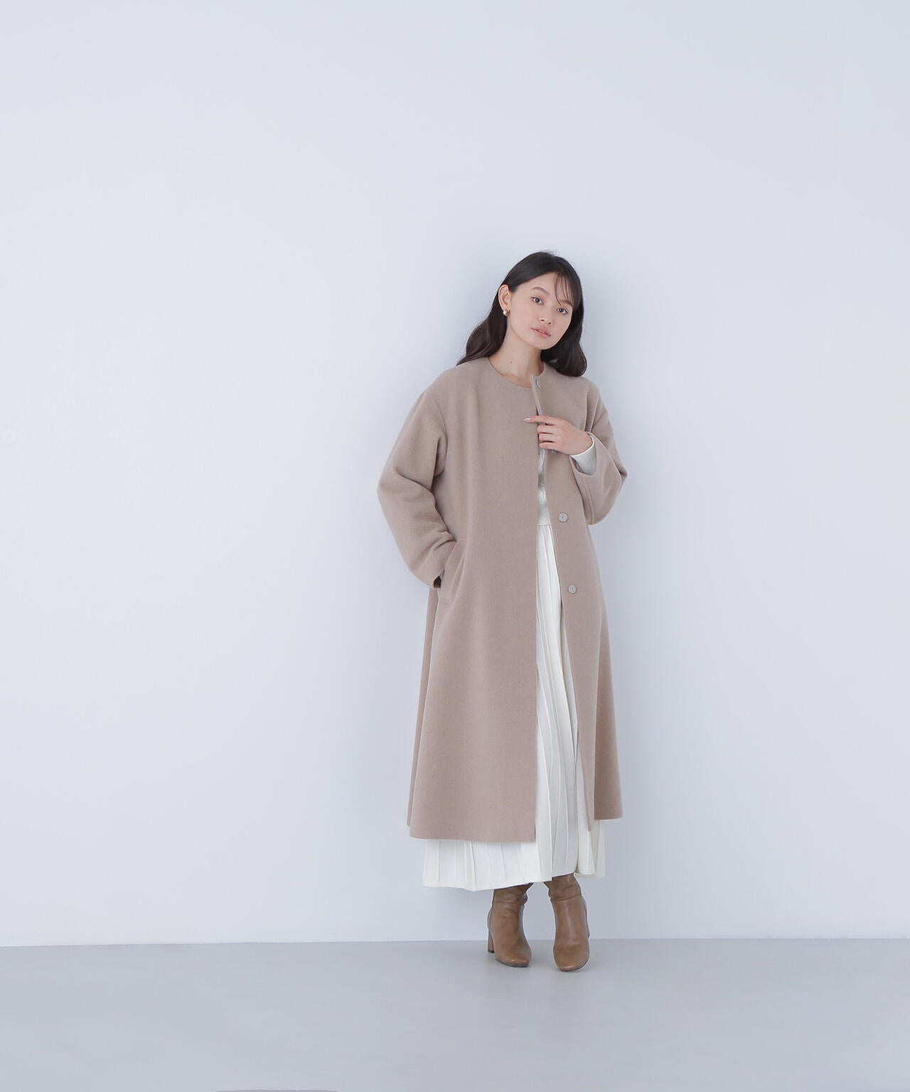 フォルムノーカラーロングコート | NATURAL BEAUTY BASIC（ナチュラル