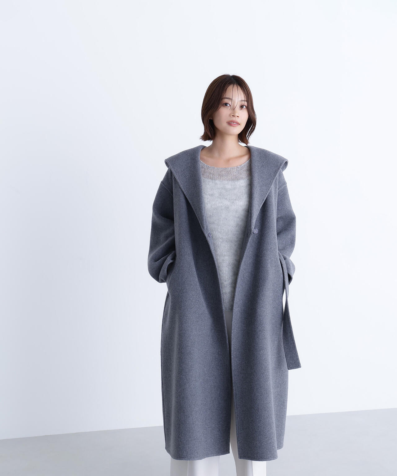 フーデッドロングコート