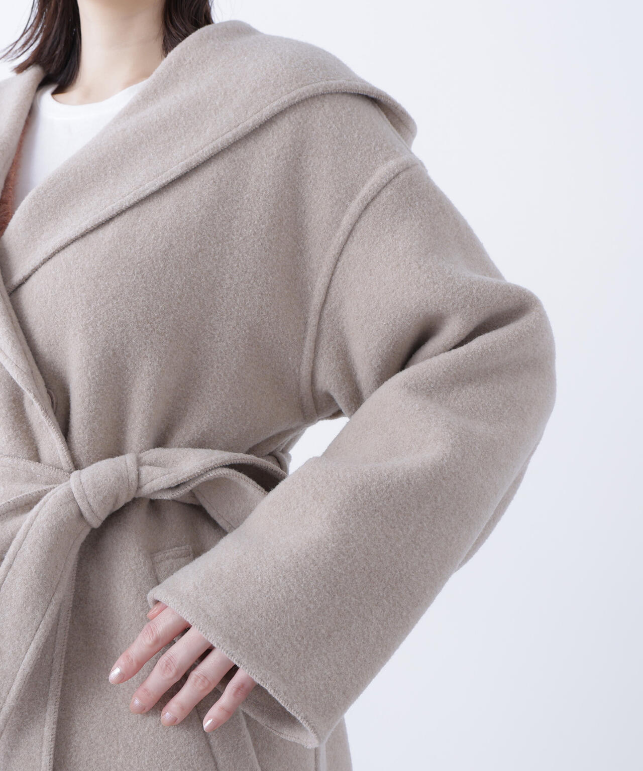 フーデッドロングコート