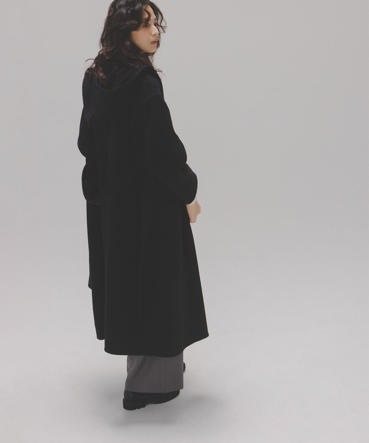 フーデッドロングコート