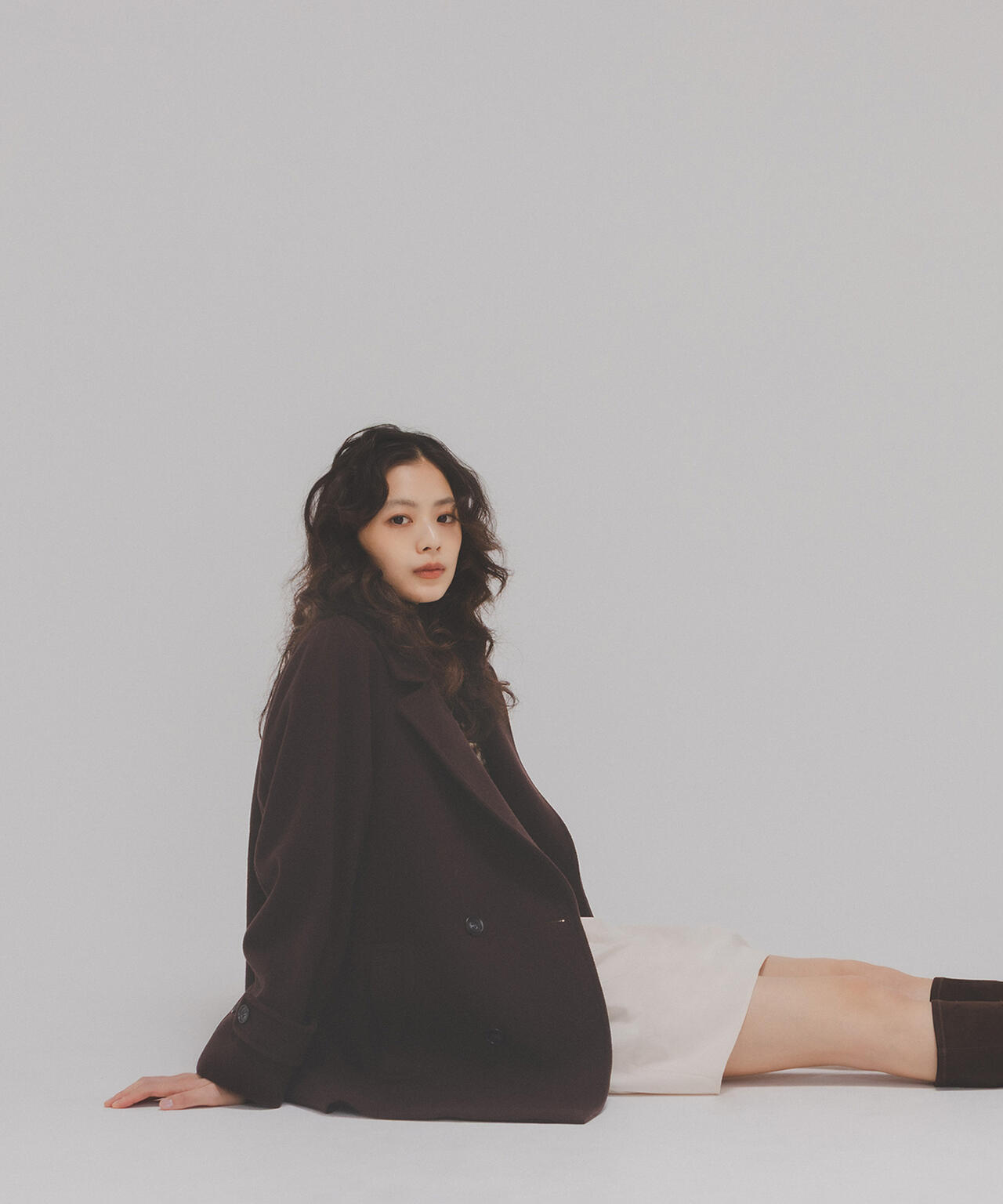 ダブルブレストフォルムミドルコート