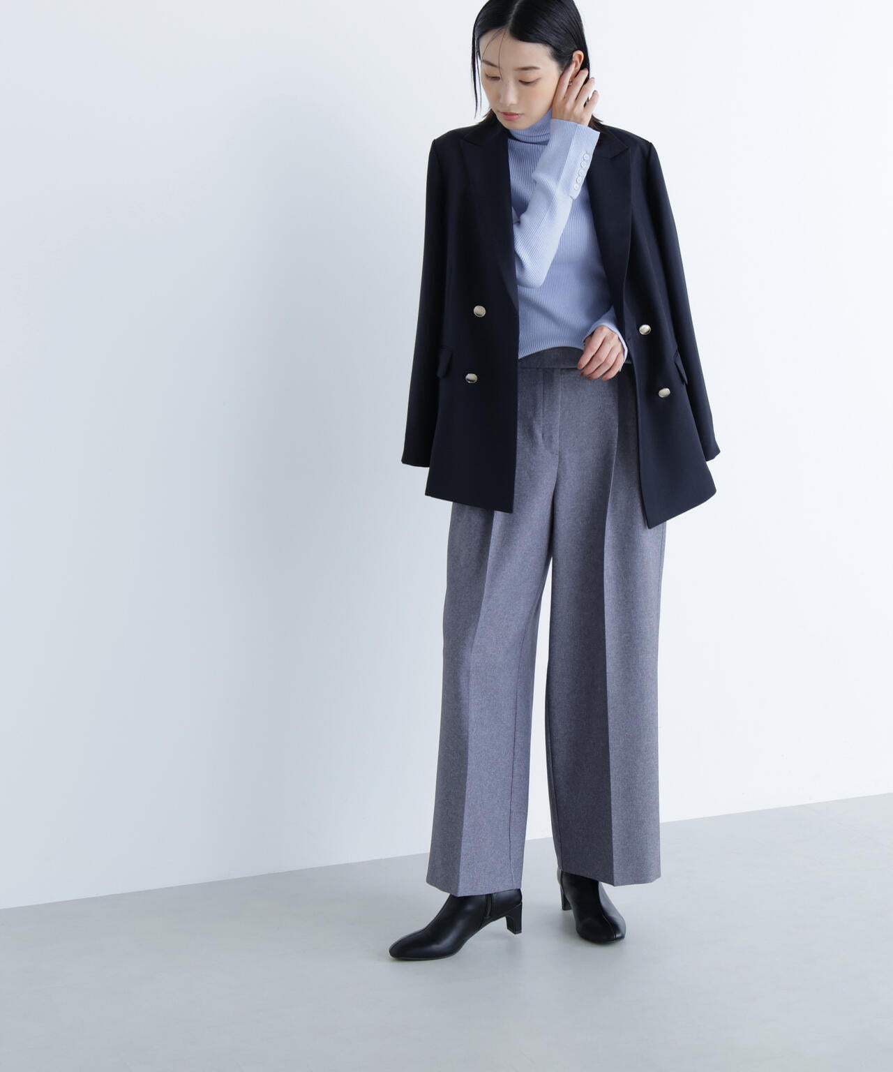 CLASSY. お仕事名品Award 2025＞「ジャケット賞」ダブルブレスト